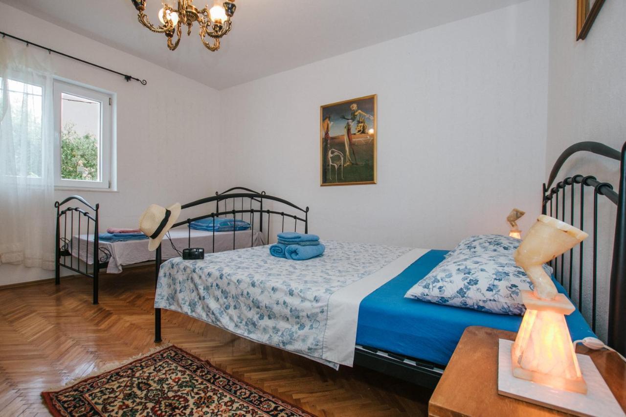 Apartman Bagattino-Trogir Near Old Town Exterior photo