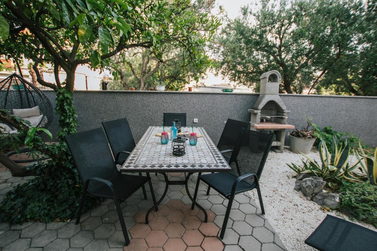 Apartman Bagattino-Trogir Near Old Town Exterior photo