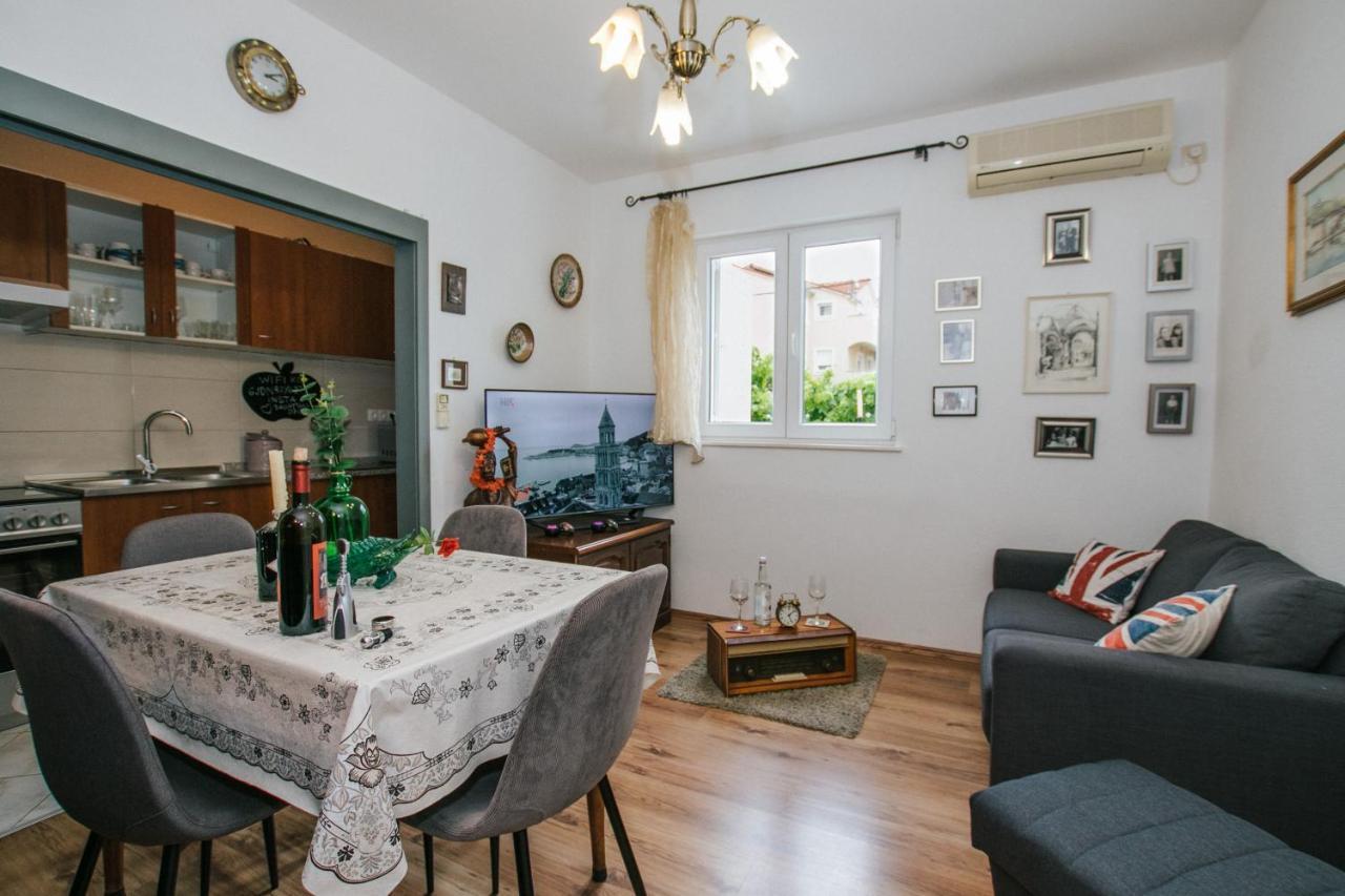 Apartman Bagattino-Trogir Near Old Town Exterior photo